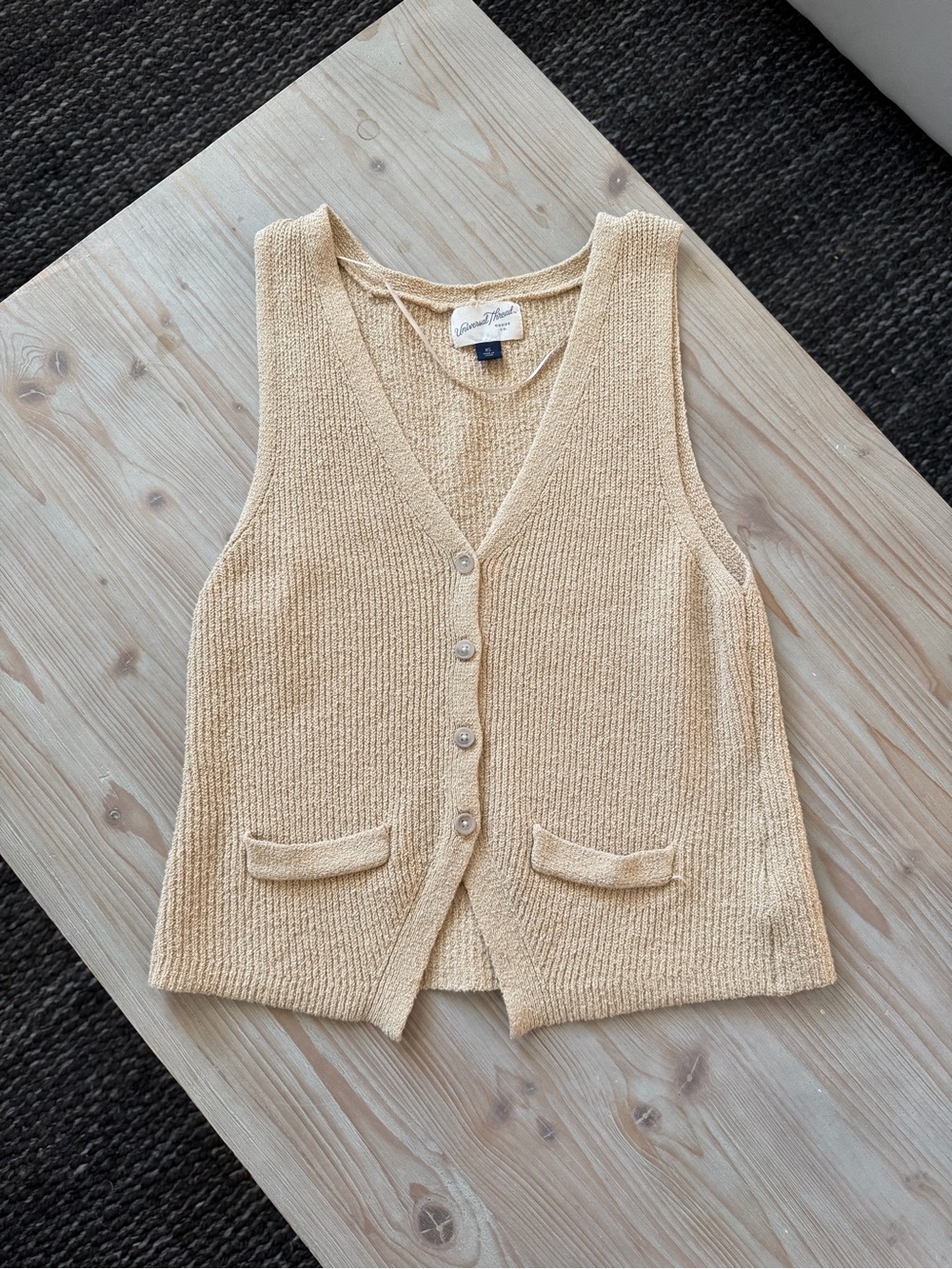 Universal thread Womens knit vest top